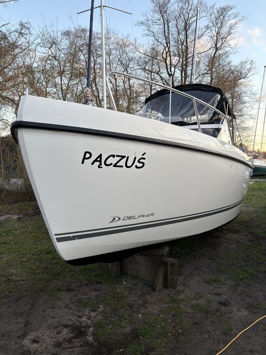 Delphia Nano , spacerowy jacht motorowy HOUSBOAT