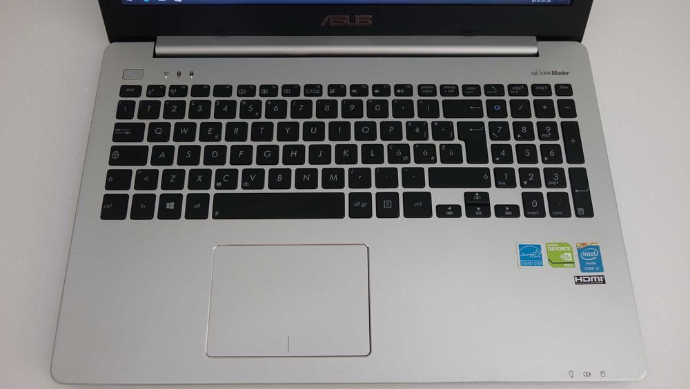Игровой ноутбук ASUS S551 15.6 i7-4500U 8GB 1TB GeForce GT 740M 2GB НОВЫЙ АКБ ОБСЛУЖЕН