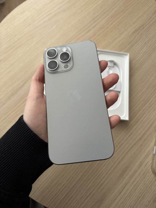 IPhone 16 Pro Max 256 GB