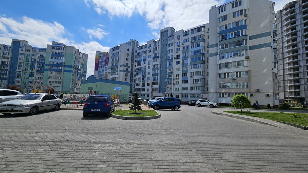 Стильна 2 кім.кв в СУЧАСНОМУ ЖК на Митниці