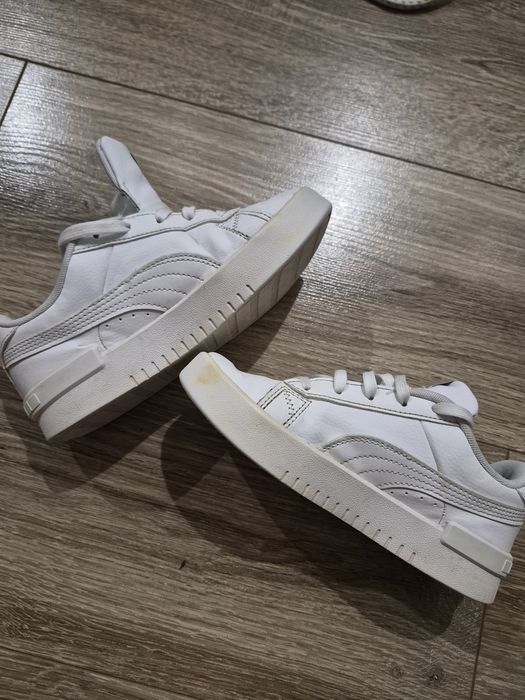 Кросівки puma 32 розмір білі кеди