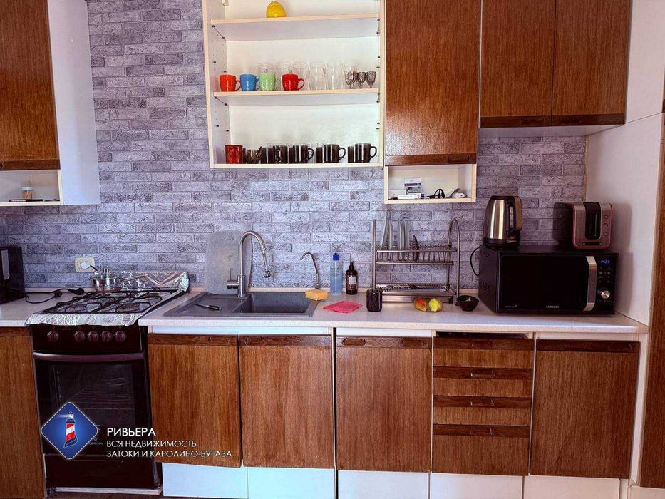 Продам дом у моря в Каролино-Бугазе.