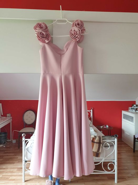 Sukienka elegancka