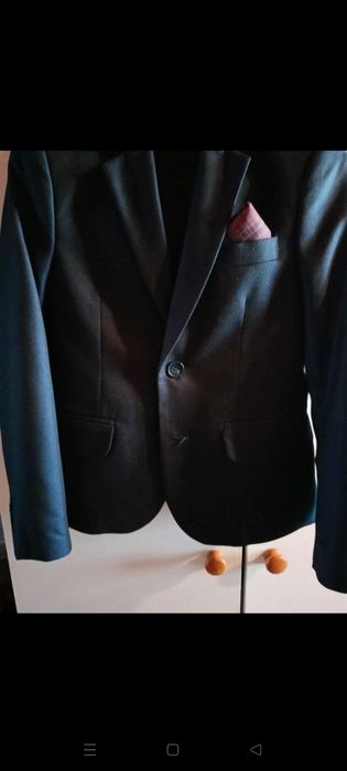 Garnitur chłopięcy  134 jak nowy