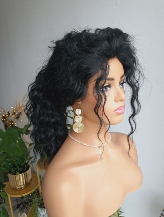 Peruka loki fale czarna naturalna fryzura Shakira