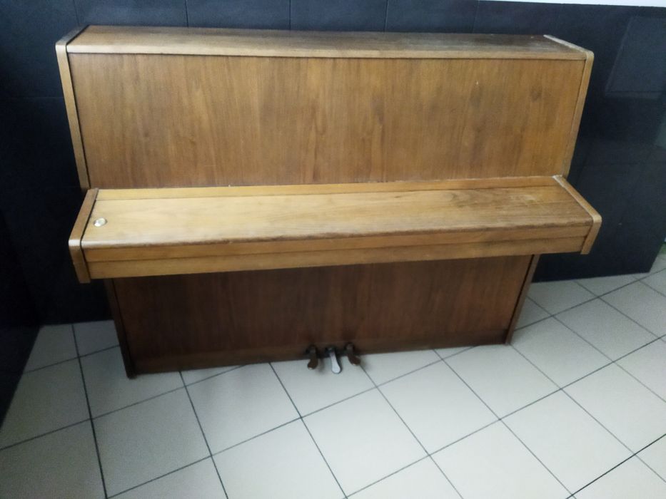 Sprzedam pianino
