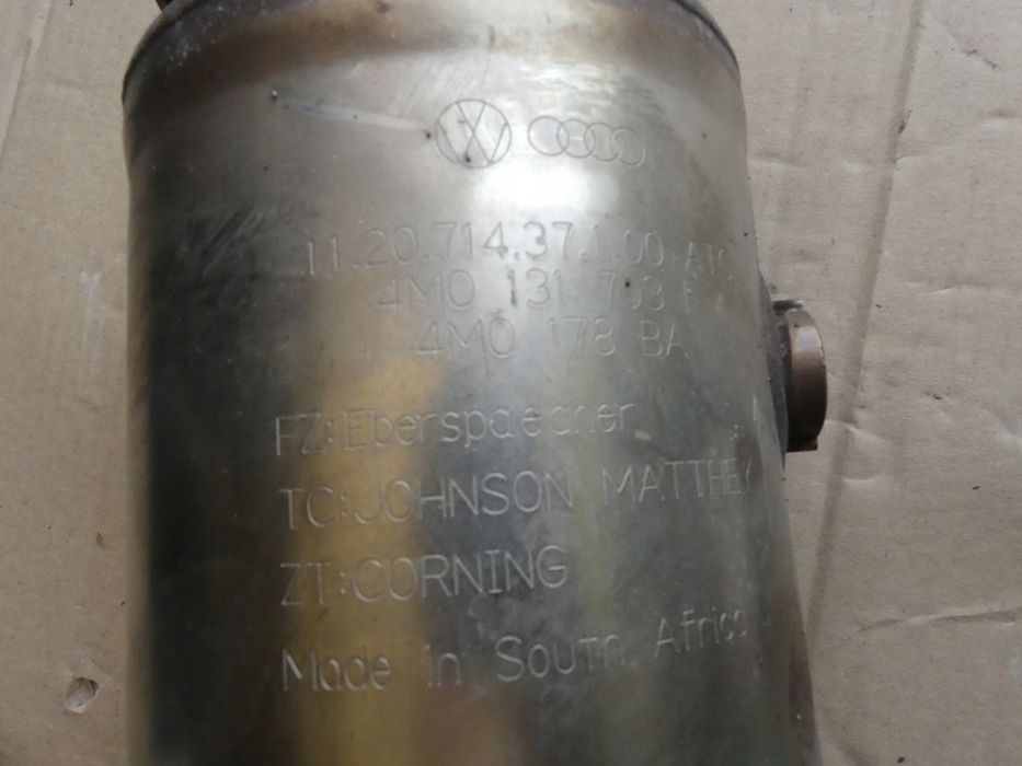 audi a4 b9 katalizator 4m0131703f