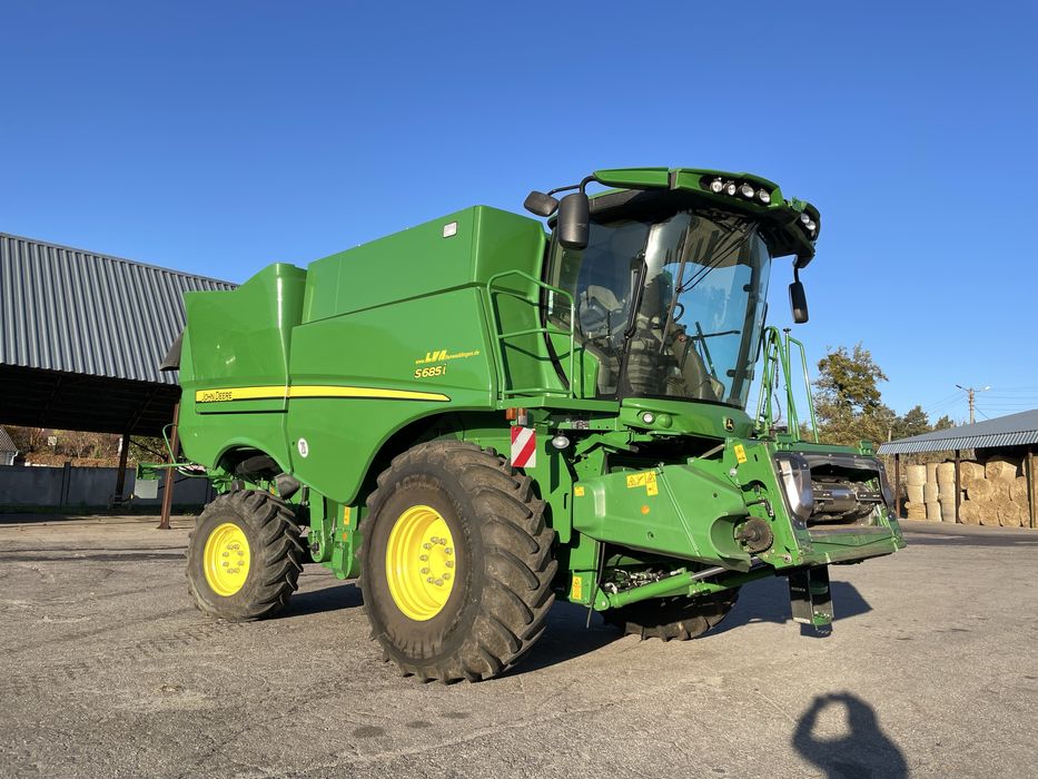 Комбайн John Deere S685i 2015 Продаж