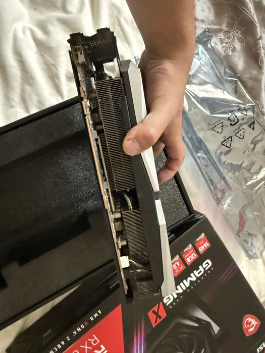 видеокарта radeon rx 6700 XT