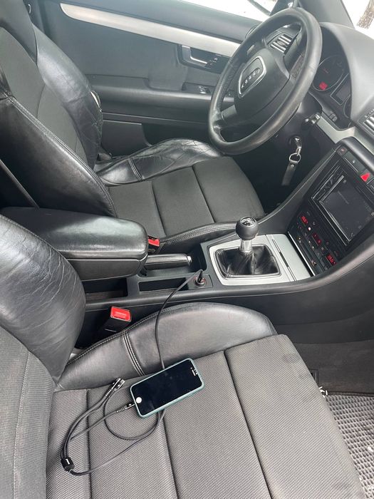 …Продам ауді а4,b7