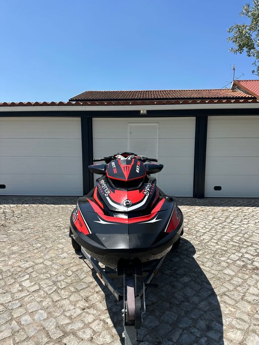 Mota de água Sea-Doo RXT X 260 RS 3 LUGARES