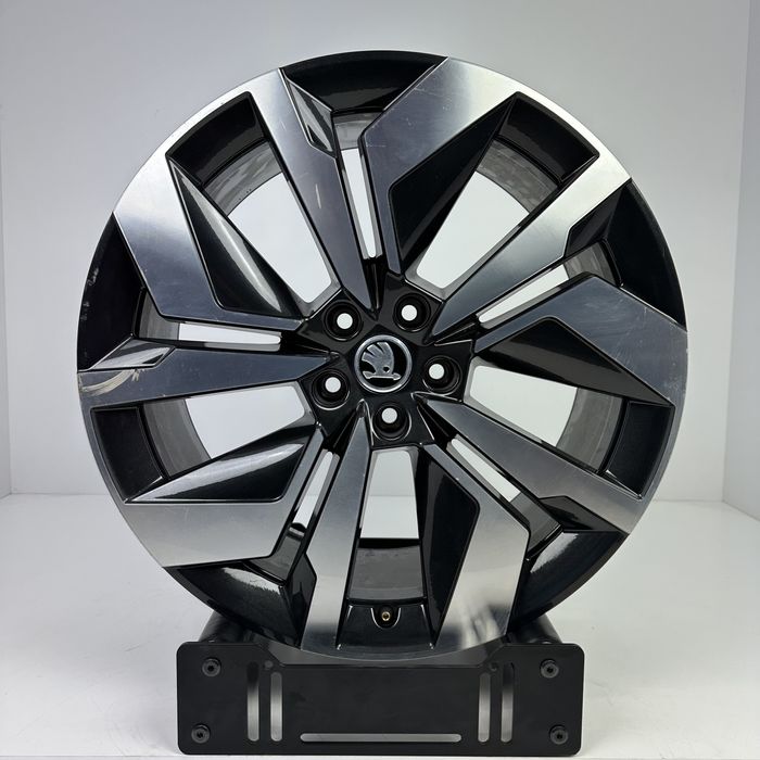 ORYGINALNA Felga Skoda 20" 9,0" ET42 5x112 5LA601025CB Enyaq