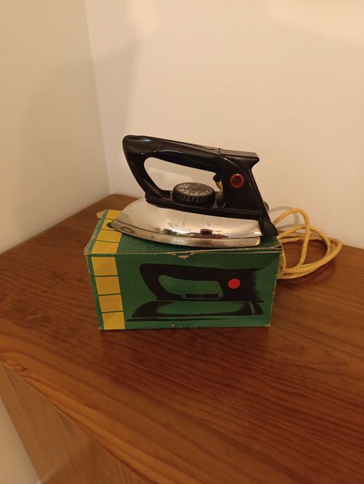 Ferro de engomar Vintage