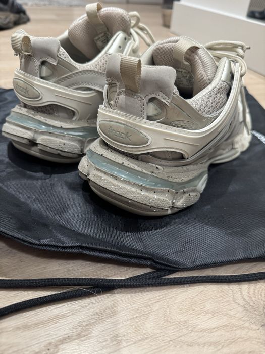 Sneakersy Balenciaga  track bezowe