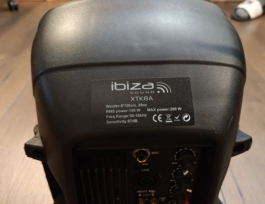 Perkusja elektroniczna Yamaha DTX402K + głośnik aktywny