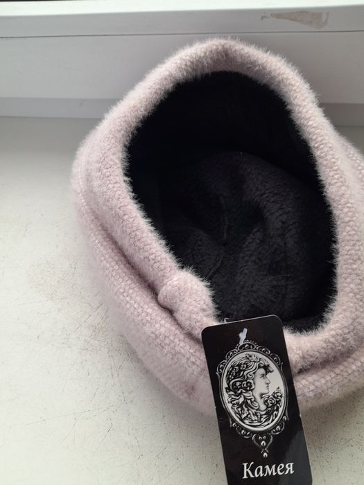 Шапка, берет новий