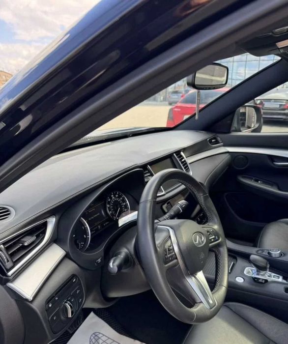 Infiniti QX50 2020