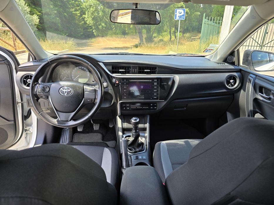 Toyota Auris 1.4 D4d Active+AC 90cv 6V Nacional 1 Dono Como Novo