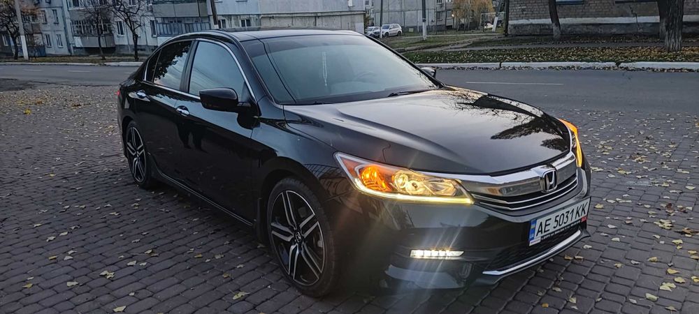 Honda Accord 9 (Рестайлинг)