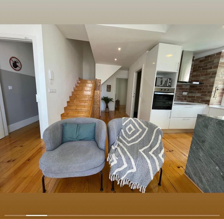 Arrenda - se T3 duplex