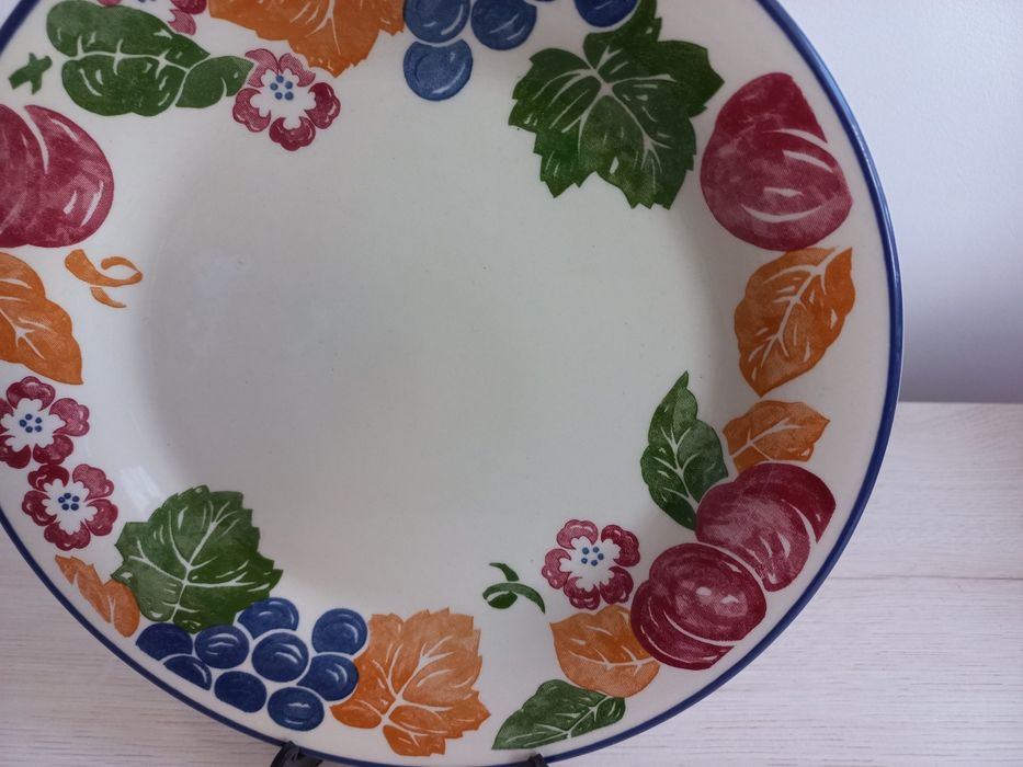 Kolekcjonerski talerz ręcznie malowany  - Staffordshire Tableware