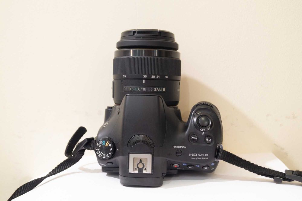 Sony A58 kit 18-55 f/3.5-5.6 DT SAM ! Идеальное состояние !