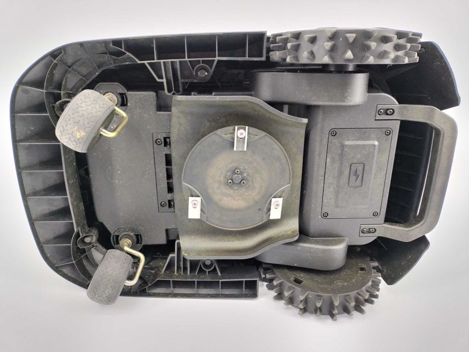 MOVA 1000 Robot koszący Kosiarka automatyczna  bez kabli, GPS