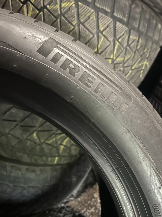 666 Пара летних шин R19 245/50 Pirelli