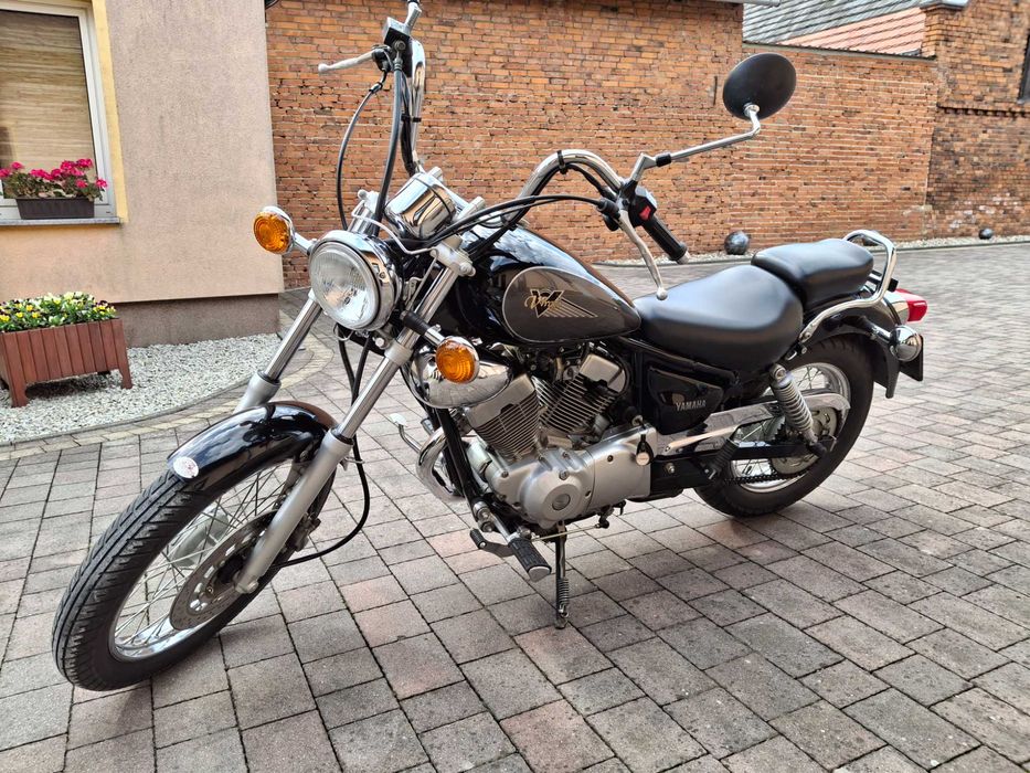 YAMAHA Virago ...