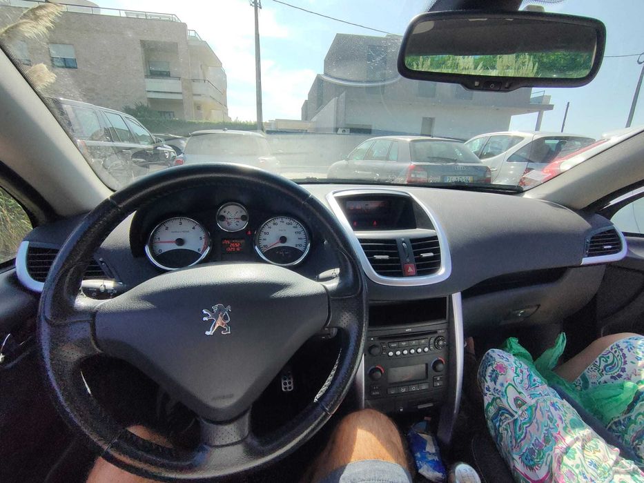 Peugeot 207 CC 1.6 Hdi