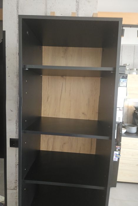 Szafka w stylu loftowym