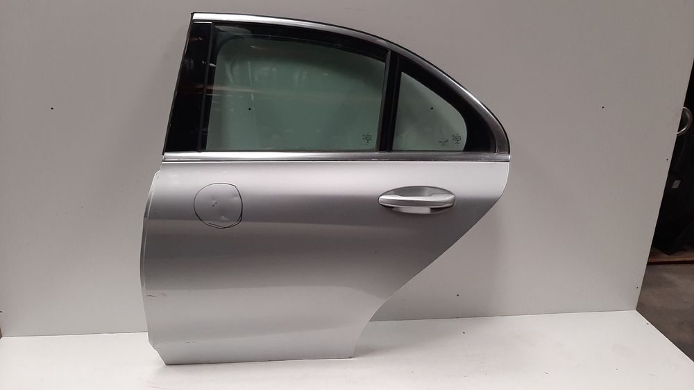 Porta trás esquerda MERCEDES-BENZ Classe C (W205)