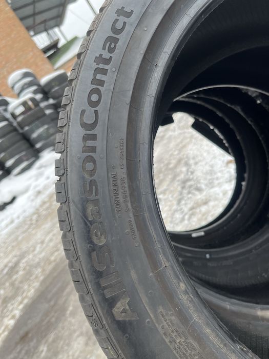 235/45/R19 (Пара) Continental AllSeasonContact