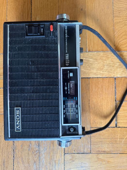 Винтажный приемник SONY ICF 1100D. FM/SW/MW