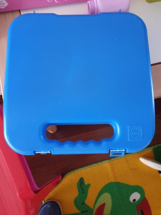 2 puzzles da Frozen e Elsa com mala de transporte