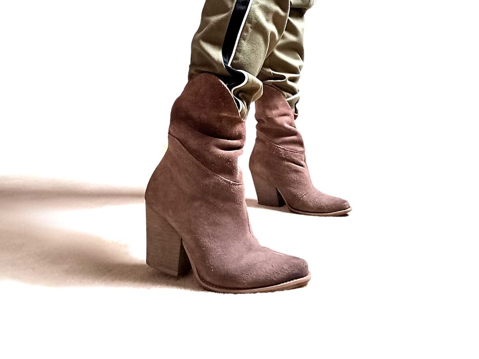 Saway 37 zamszowe botki Ines cappuccino skóra beż airstep venezia