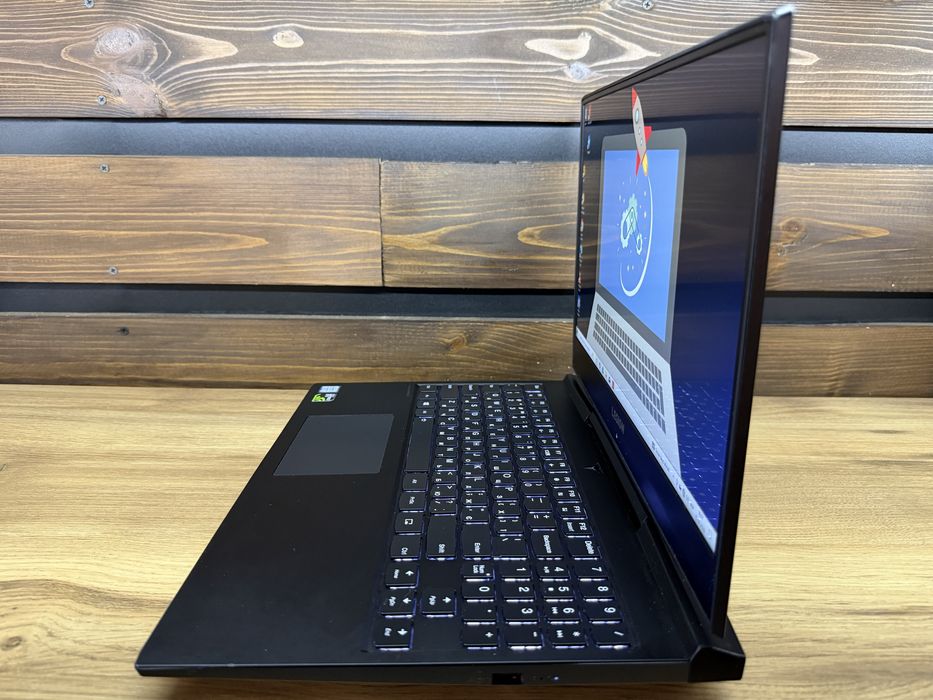 Lenovo Legion Y7000P 15,6"144Hz i7-8750H/16GB/256M2/0% зносу