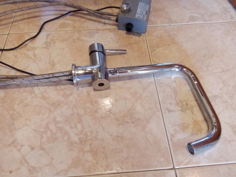 Cuba dupla inox lava mãos e torneira fria/quente automática