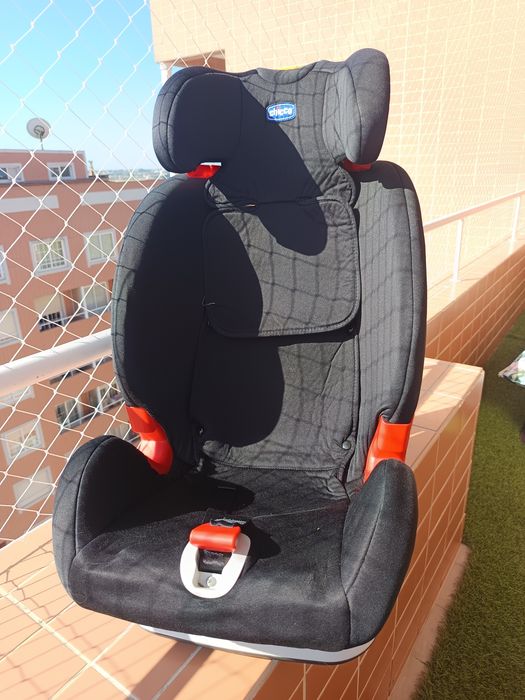 Cadeira Auto Chicco Grupo 1/2/3 – 9 a 36 kg – Muito Bom Estado
