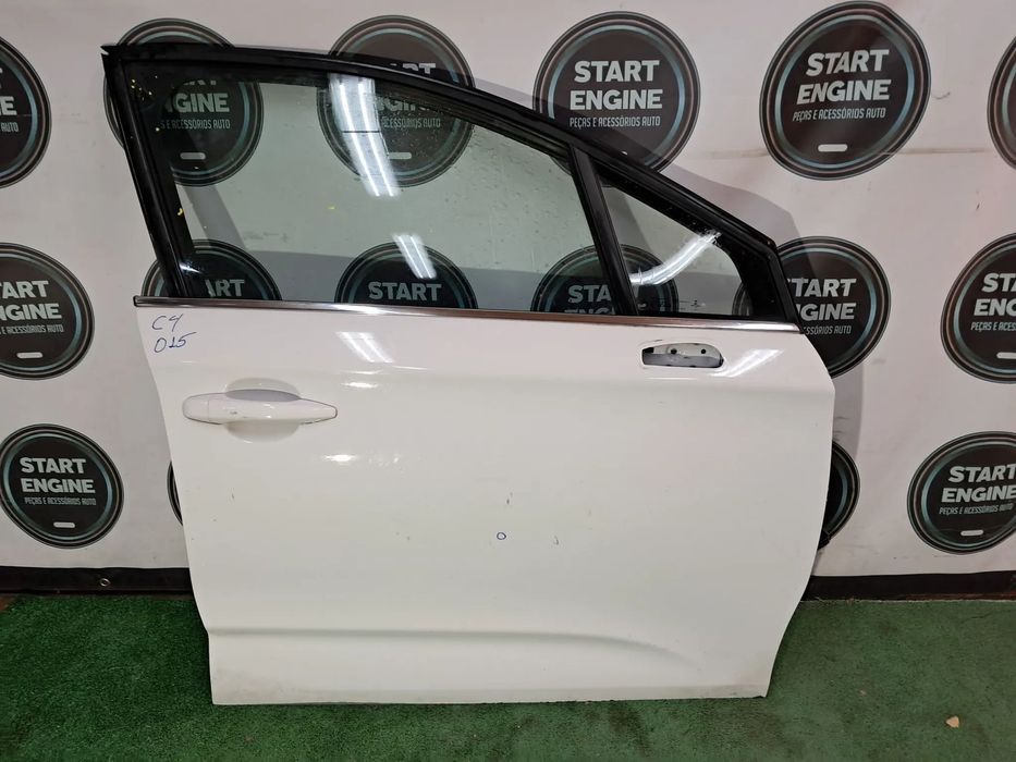 Citroen C4 2010-2018 Porta Frente direita e Tras direita