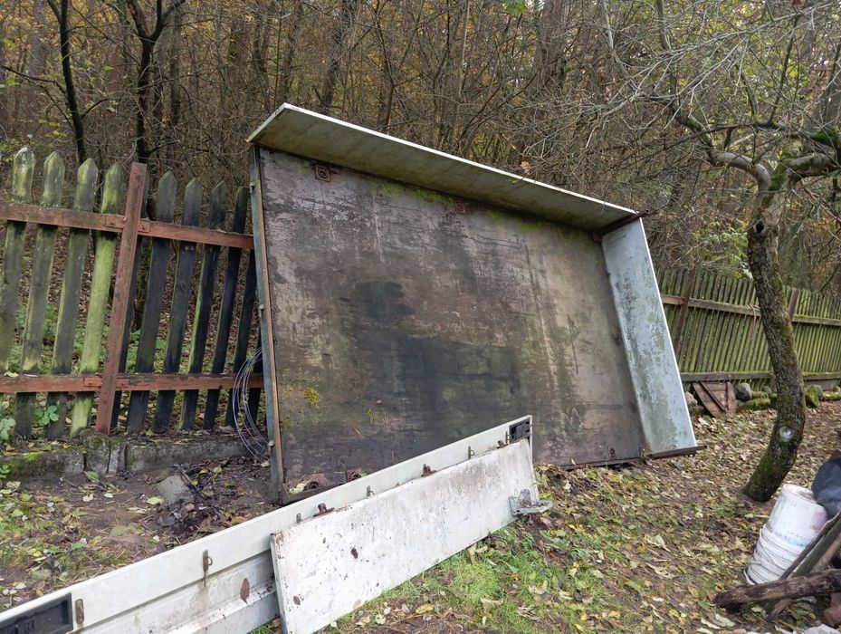 Paka skrzynia zabudowa Mercedes sprinter VW LT Crafter