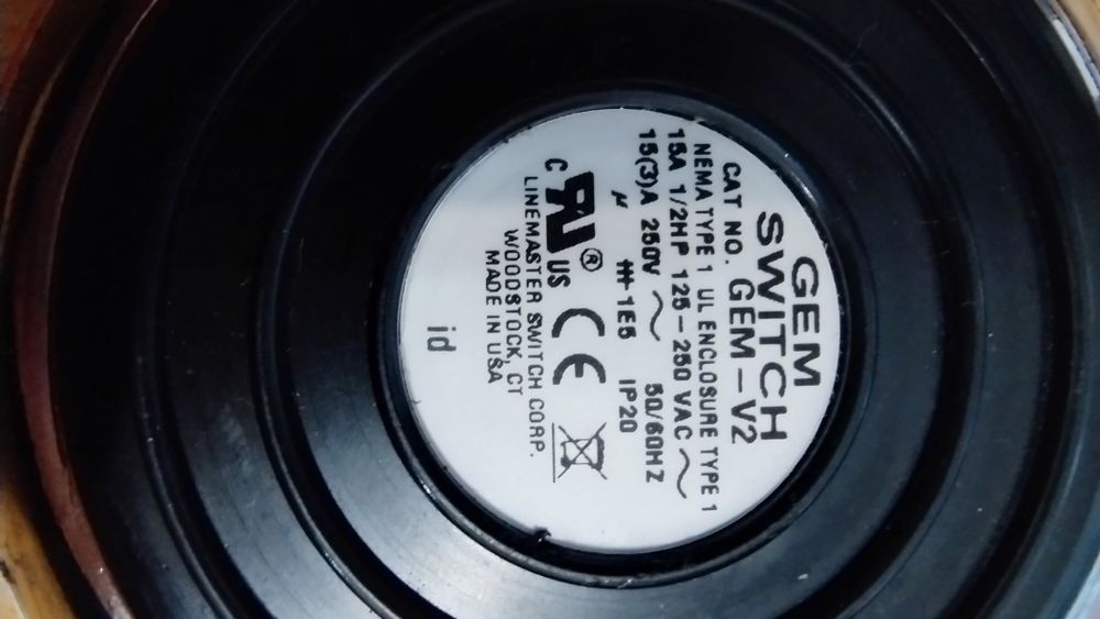 Перемикач ножний Linemaster GEM