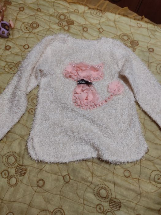 Чудова кофтинка для дівчинки на ріст 128