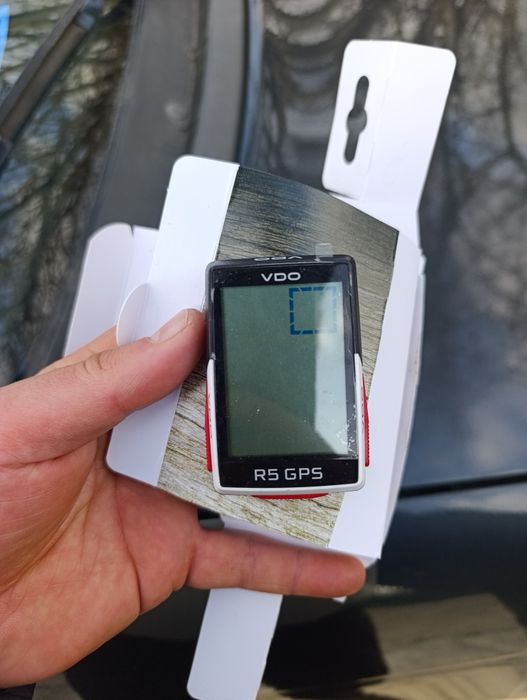 Вело компьютер R5 GPS