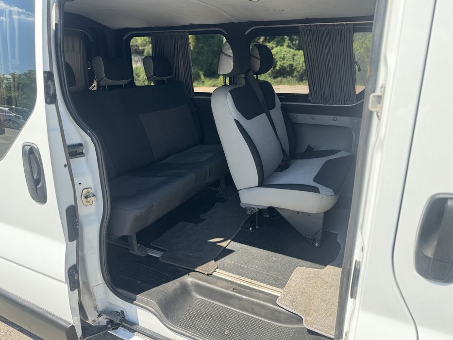 Renault Trafic довга база