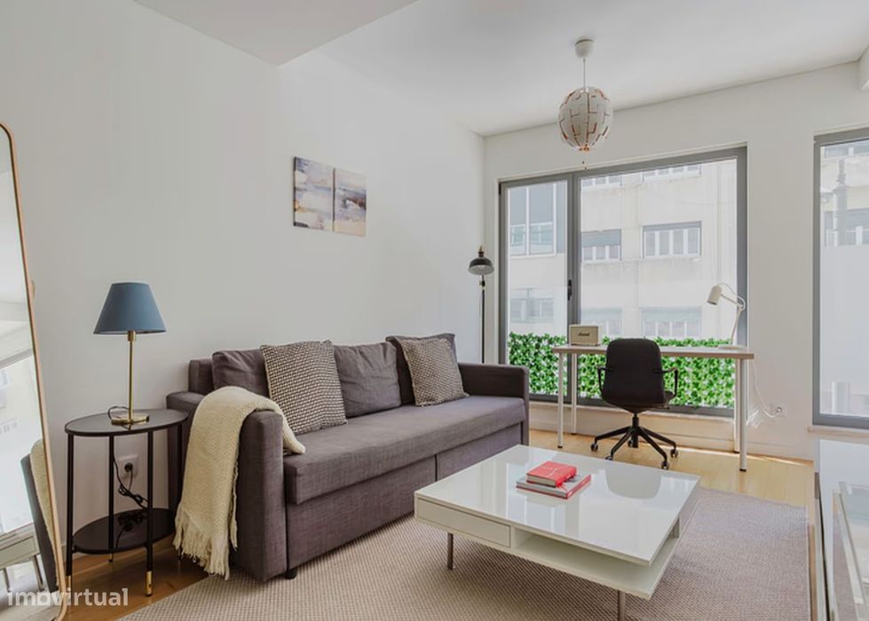 Apartamento T0 com ar condicionado em Arroios