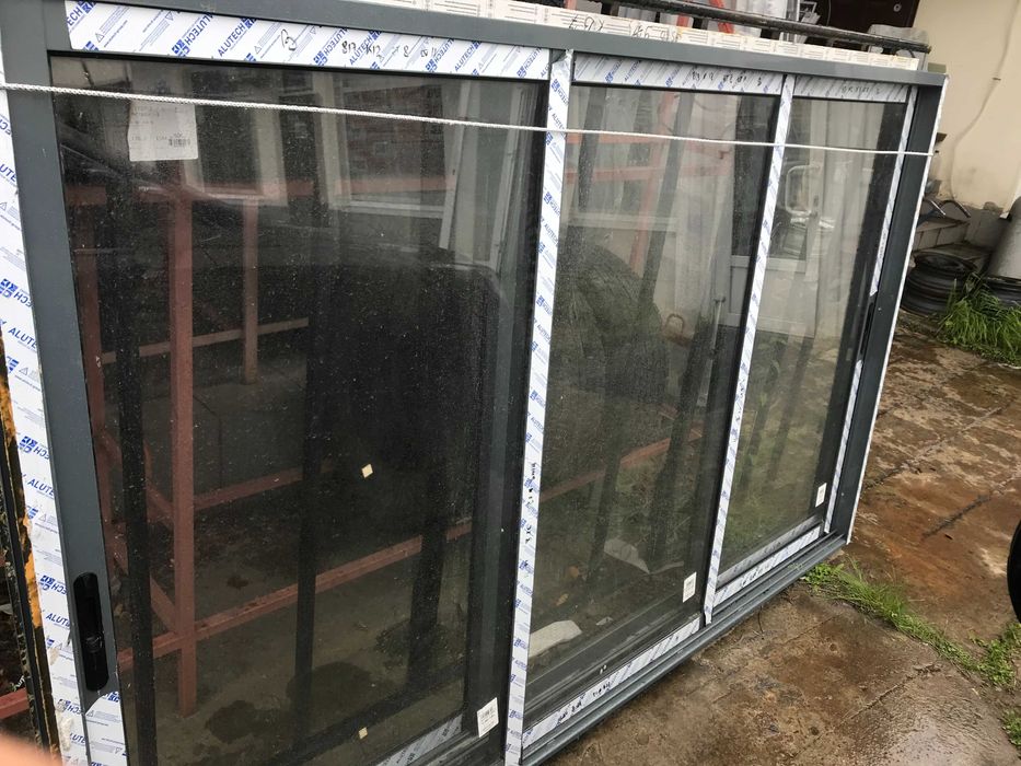 Балконная рама раздвижная Алюминиевая на балкон  2500\1500 новая