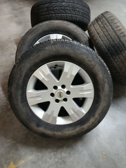 5 Jantes navara d40