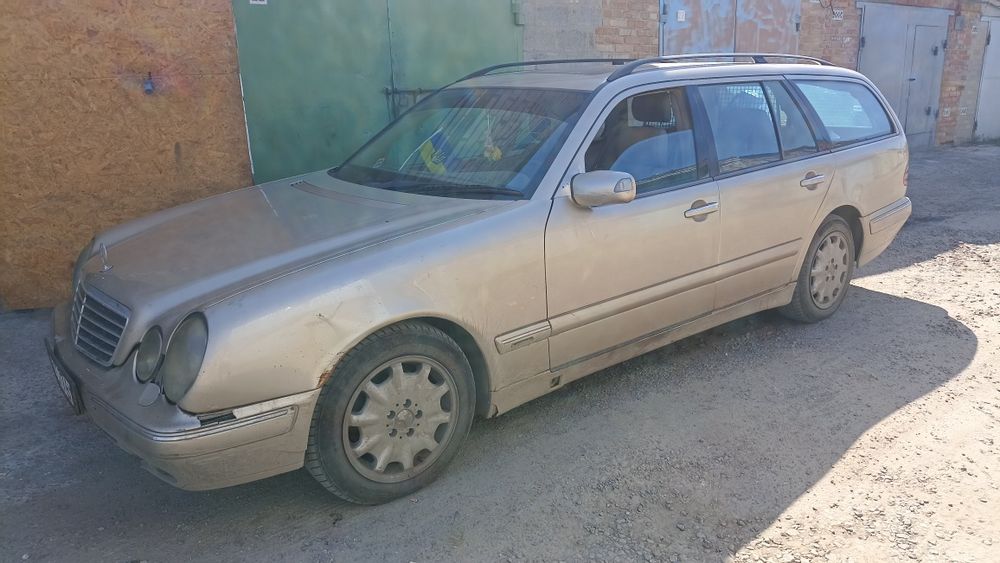 Продам Мерседес w210 на пружинах