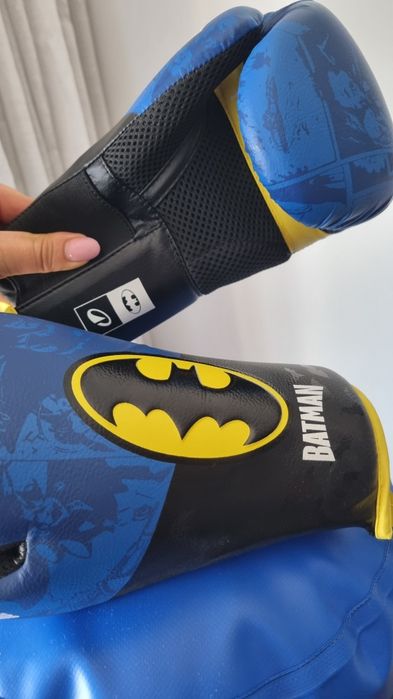 Saco e luvas de boxe Batman-Decathlon